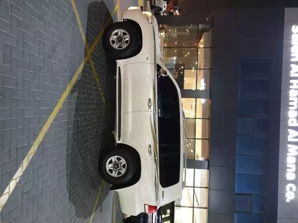 Kullanılmış Toyota Land Cruiser Satılık içinde Doha #5042 - 1  image 